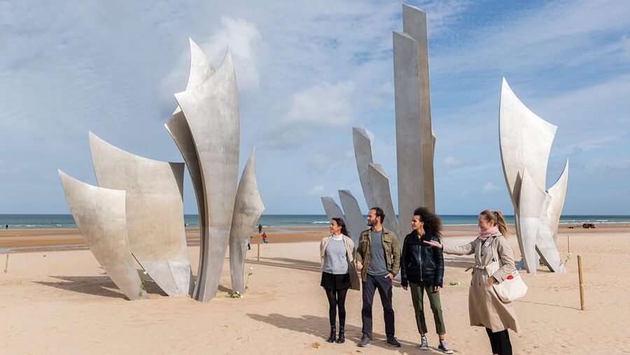 From Paris: Normandy D-Day Beaches Day Trip with Lunch - Is $222 a fair price?