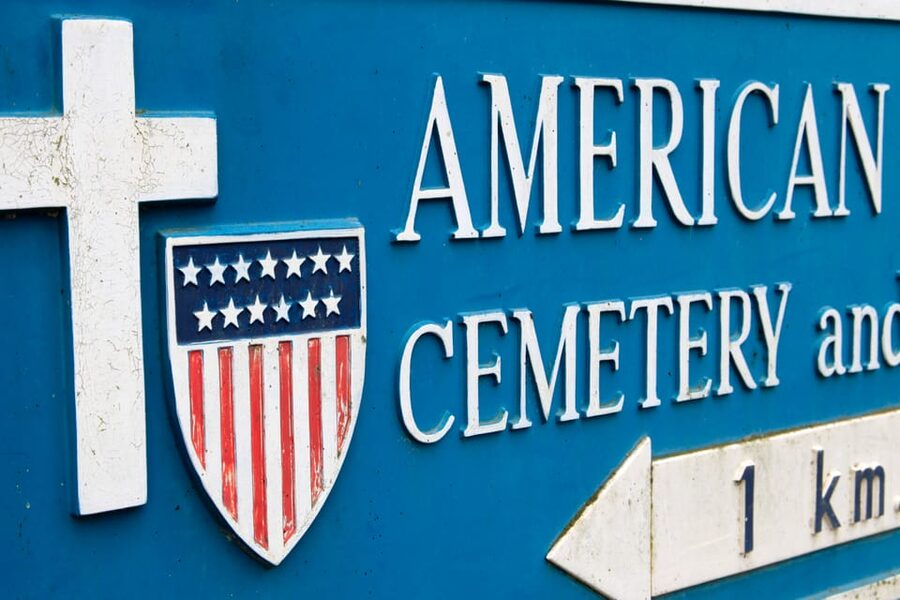 From Paris: Normandy D-Day Beaches Day Trip with Lunch - Omaha Beach: the name everyone knows