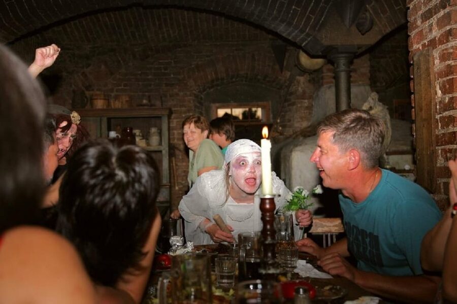 From Prague: Medieval Dinner, Show, Castle and Brewery - From Prague to Dětenice in one afternoon