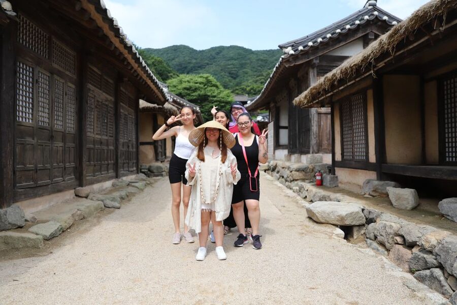 From Seoul: Dae Jang Geum Park Historic K-Drama Set Tour - Finding Suga’s Daechwita locations