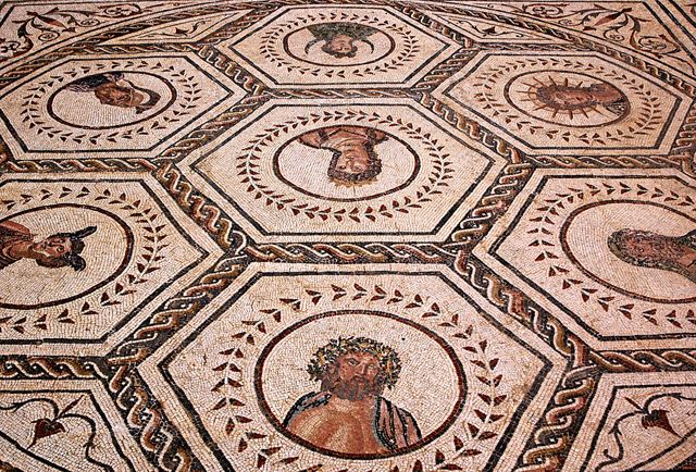 From Seville: Italica Roman City & Medieval Monastery Tour - Key points to know before booking