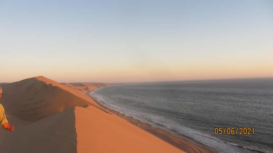 From Walvis Bay: Sandwich Harbour World Heritage Site - Comfort, clothing, and practical preparation