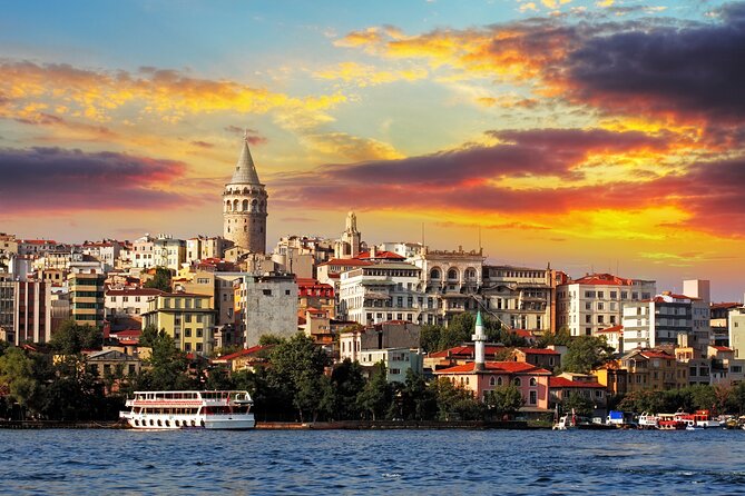 Full Day Historical Walking Tour of Istanbul Old City from Hagia Sophia - The Blue Mosque and its six minarets