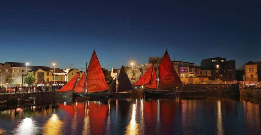 Galway: Dark History Guided City Walking Tour - Starting in Eyre Square after dark