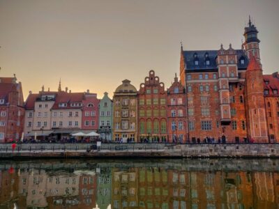 Gdańsk City Sights & History Guided Walking Tour in English