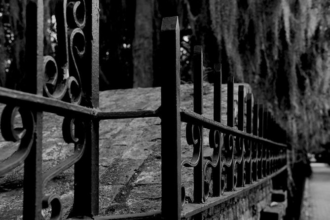 Genteel and Bard's Savannah Dark History and Ghost Encounter Walking Tour - Juliette Gordon Low Birthplace and stories beneath your feet