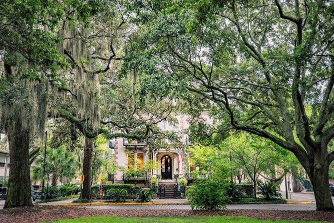 Genteel and Bard's Savannah History Walking Tour - Key points at a glance