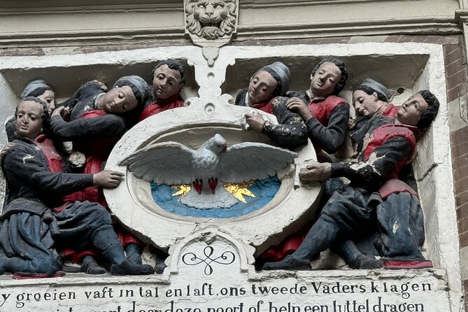 Ghost Walking Tour and Dark History in Amsterdam - Spooksteeg closes the walk with Amsterdam’s best-known ghost
