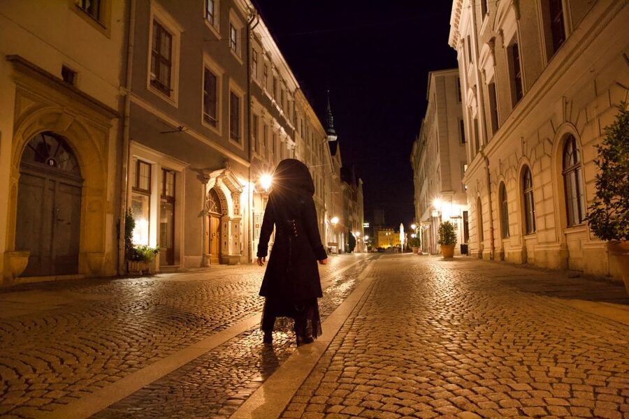 Görlitz: Ghosts and Spooky Historical Night Walking Tour - Executions, superstition, and the darker side of local history
