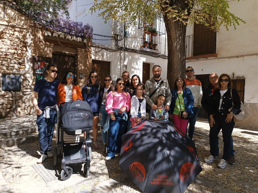 Granada: Historic Center and Lower Albaicin Walking Tour - Starting beside the Catholic Kings monument