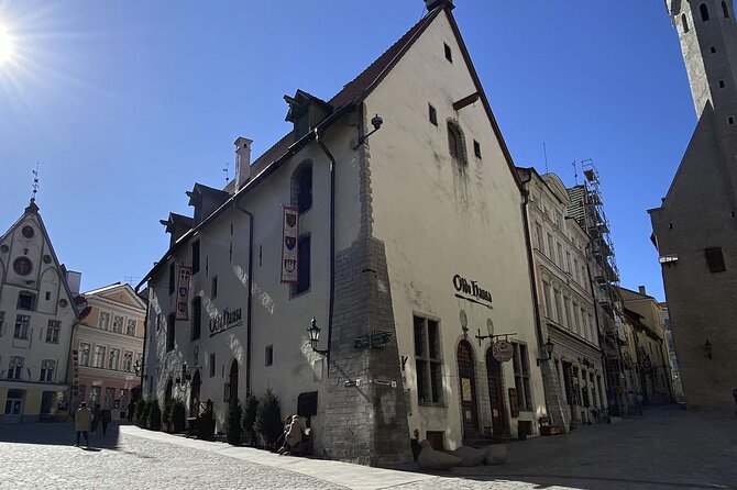 Guided Old Town Tallinn Historical Walking Tour - The two best photo stops on the route