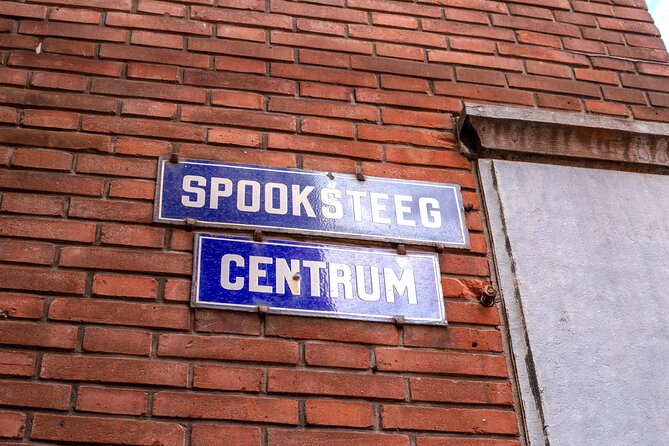 Guided Walking Tour Amsterdam - Legends, History & Ghost Stories - The 1833 apparitions and the power of a crowd