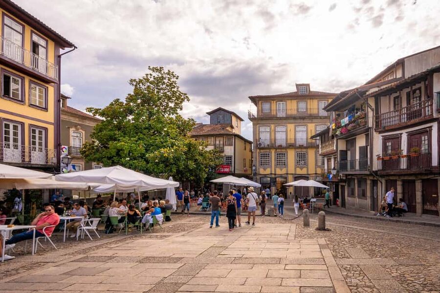 Guimarães: Private Flexible Walking Tour in Historic Center - Key points at a glance