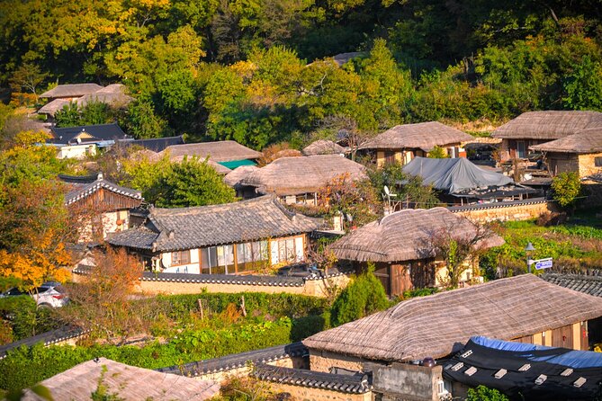 Gyeongju UNESCO World Heritage Guided Day Tour from Busan - Guides make the long day easier to manage