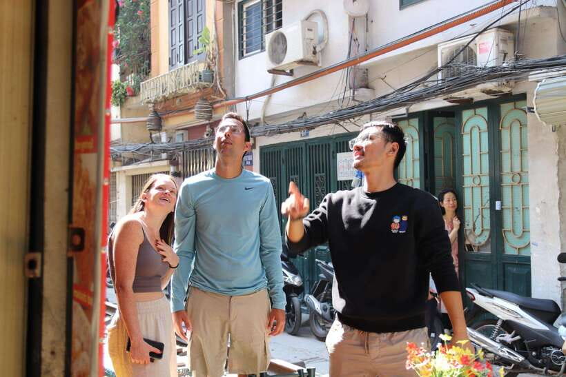 Hanoi: Cho Gioi Vietnam War History Walking Tour - Starting at 24 Chua Vua Street