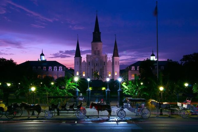 Haunted Drunken History Tour from New Orleans - Pirate’s Alley Cafe and the port-city story