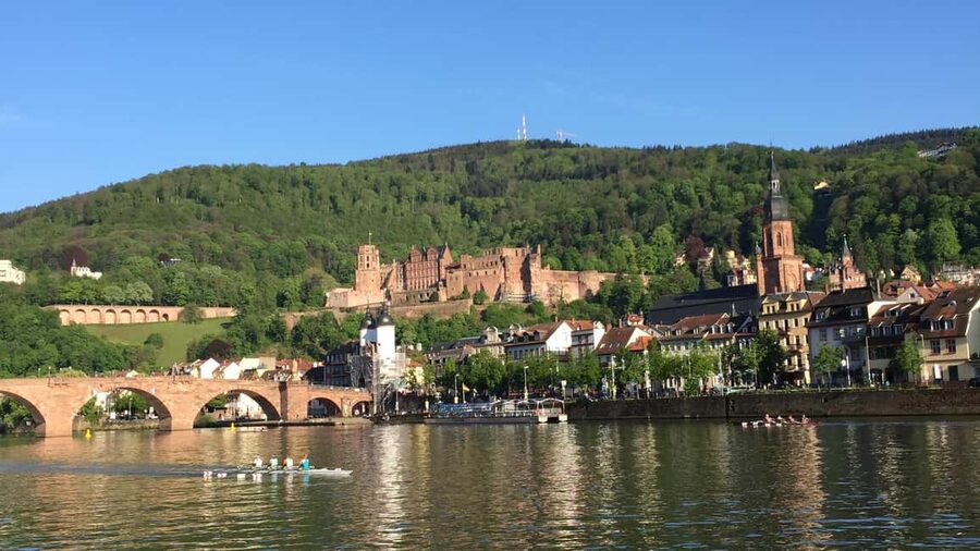 Heidelberg: Experience our history 1.5-hour walking tour through the old town - Who will get the most from this walk