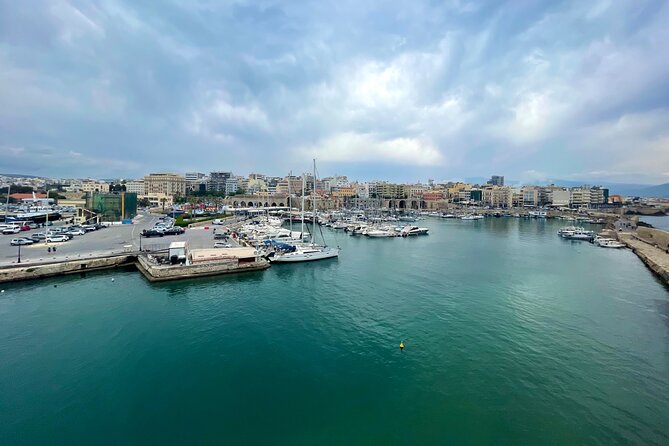 Heraklion Highlights: Knossos, Museum & Historic City Drive - Price, group size, and what is not covered