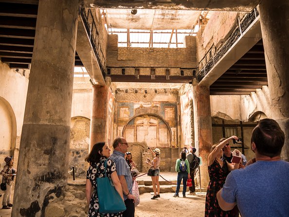 Herculaneum Private Tour with an Archaeologist - The House of the Skeleton and the Relief of Telephus