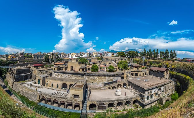 Herculaneum Private Tour with an Archaeologist - The Central Thermae
