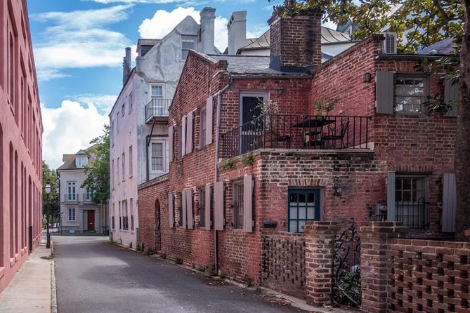 Hidden Alleyways and Historic Sites Small-Group Walking Tour - Starting beside the Old Exchange