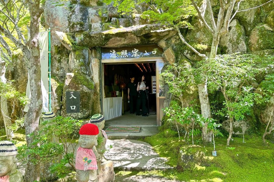 Hiroshima: Miyajima Half-day Historical Walking Tour - Food from Hiroshima Prefecture, not just a quick snack