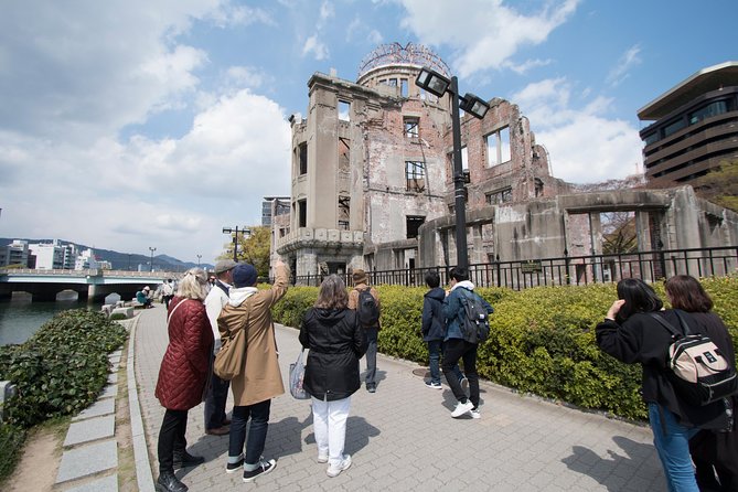 Hiroshima Peace (Heiwa) Walking Tour at World Heritage Sites - Pausing at the Cenotaph for the Atomic Bomb Victims