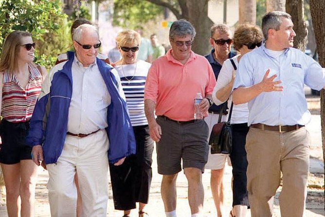 Historic Charleston Walking Tour: Rainbow Row, Churches, and More - Mansions, single houses, gardens, and ironwork
