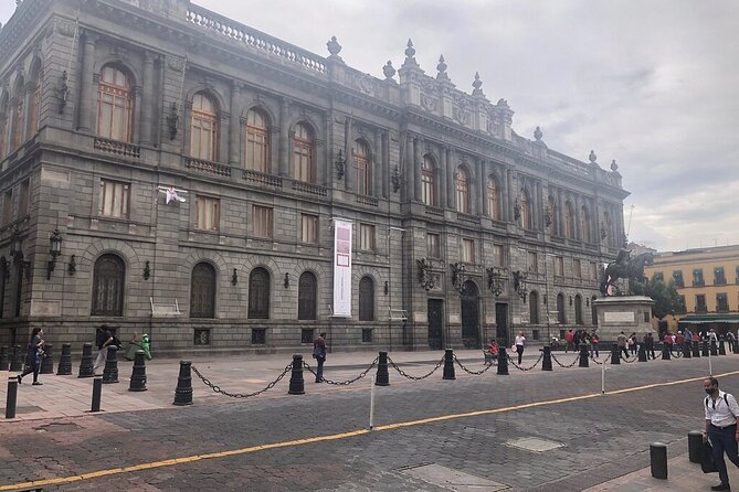 Historic Downtown Walking Tour - Plaza Manuel Tolsá and the story of El Caballito