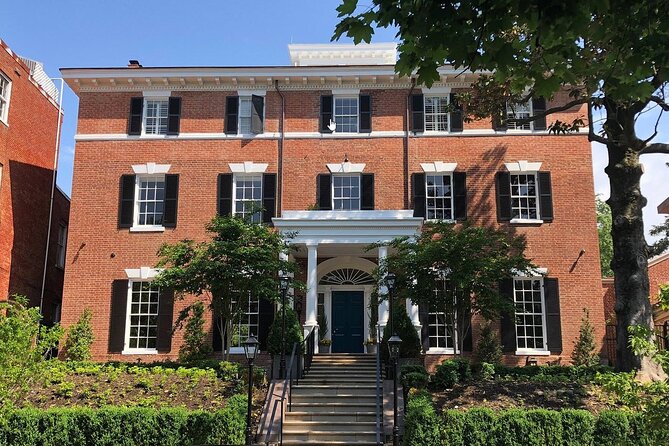 Historic Georgetown: History, Gossip, & Architecture Walking Tour - Martin’s Tavern and Georgetown’s social side
