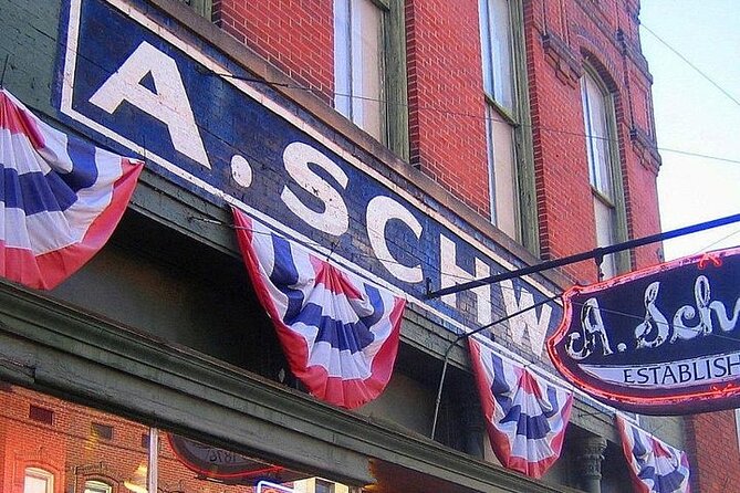 Historic Memphis Guided Walking Tour: Memphis Beyond Beale - The Mississippi River and Memphis’s trade routes