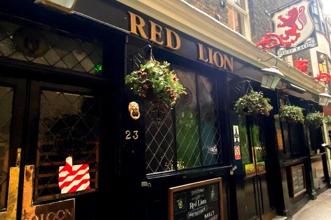 Historic Pub Walking Tour of London - Why the guide can make or break the afternoon