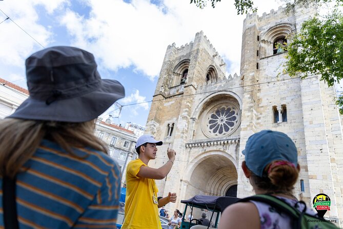 Historic Walking Tour Through Lisbon’s Oldest Neighborhood - Guide style and the value of local advice