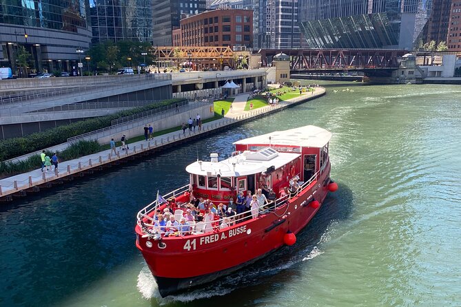 Historical and Architectural Chicago Fireboat River & Lake Cruise - Key things to know before booking