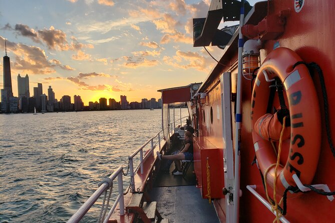 Historical and Architectural Chicago Fireboat River & Lake Cruise - Starting at Navy Pier’s lakefront harbor
