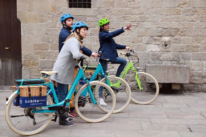 Historical Barcelona E-bike Guided Tour - Starting at the Arc de Triomphe and Ciutadella Park
