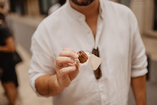 Historical Center, Bordeaux Food Tour - Timing, meeting point, and practical details