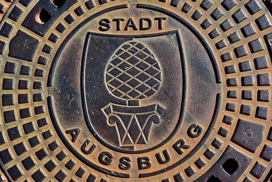 Historical Walking Tour of Augsburg / Historische Führung - A change of pace in Little Venice