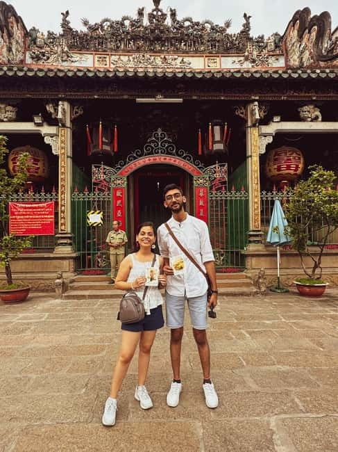 Ho Chi Minh City Tour with Colonial Heritage and Chinatown - A full-day introduction to Ho Chi Minh City
