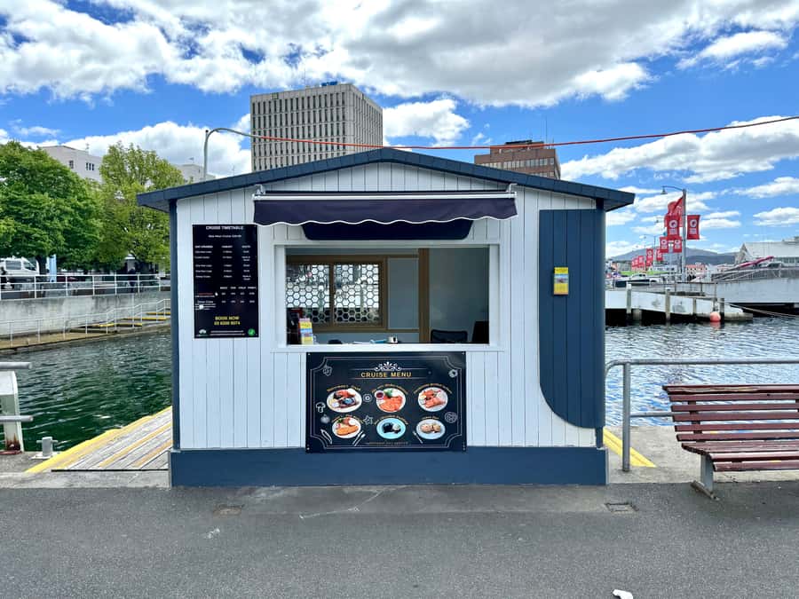 Hobart: Historic Lunch Cruise - Key points at a glance