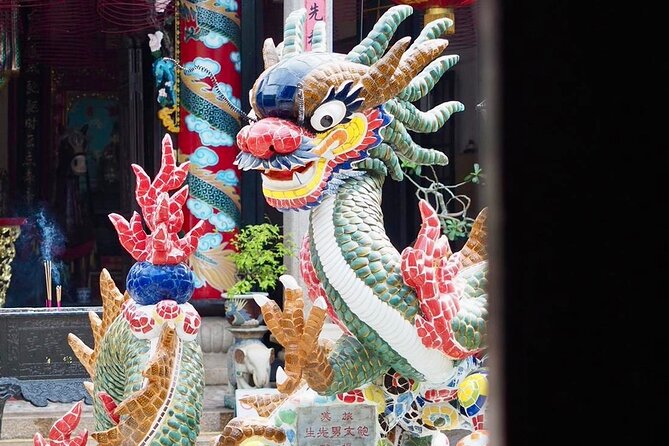 Hoi An Ancient Town Walking Tour with a Local - Traditional performance and a taste of local culture