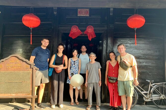 Hoi An Ancient Town Walking Tour with a Local - What the guides add to the experience