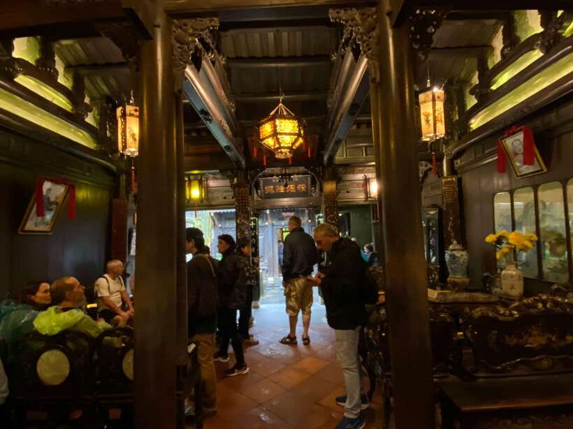 Hoi An Ancient Town - Walking Tour with Local Guide - Kazik Park and Hoi An’s modern connection
