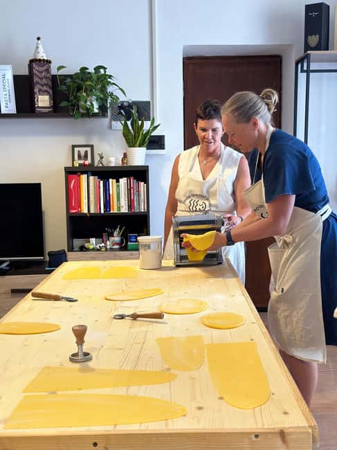 Homemade Pasta in a Peaceful Medieval Village - Making tagliatelle and stuffed ravioli