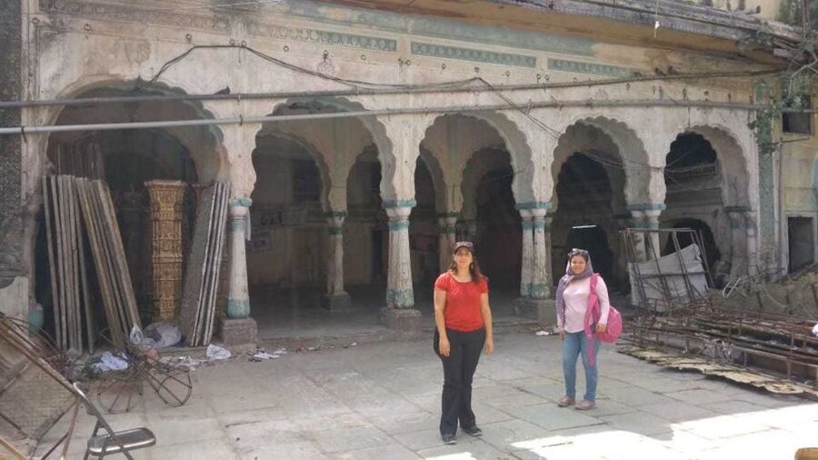 Hyderabad: Heritage Walking Tour of Old City and Charminar - Walking conditions, clothing, and comfort