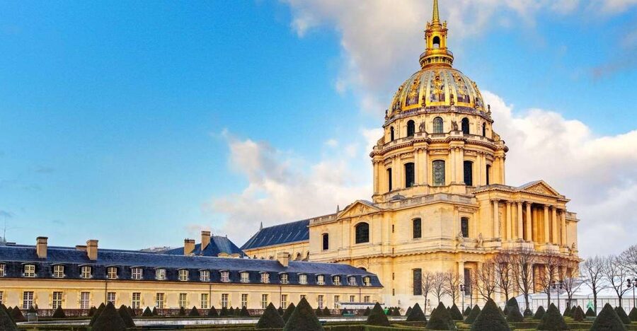 Invalides Museum - WWI & WWII - Guided Tour up to 8 guests - Inside the cathedral built for former soldiers