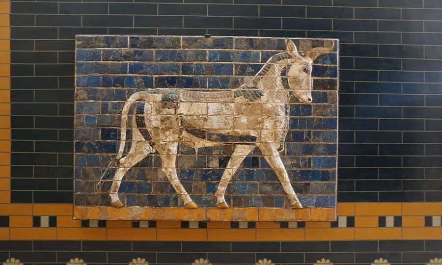 Istanbul: Archaeological Museums Fast-Track Entry Ticket - Fast-track entry and the QR code
