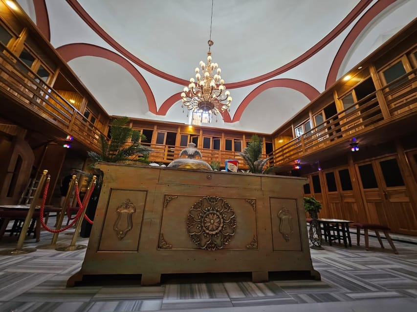 Istanbul: Gedikpasa Historical Hammam with Privacy Add-On - Heat, marble, and the first stage of the ritual