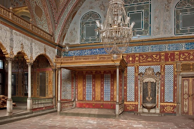 Istanbul Heritage Tour - Incl. Lunch - One hour in the Grand Bazaar