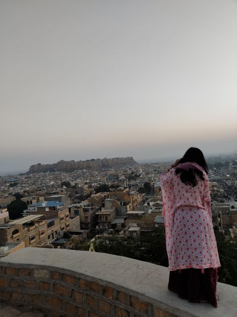 Jaisalmer Heritage Walking Tour With Professional Guide - Walking to Gadisar Lake